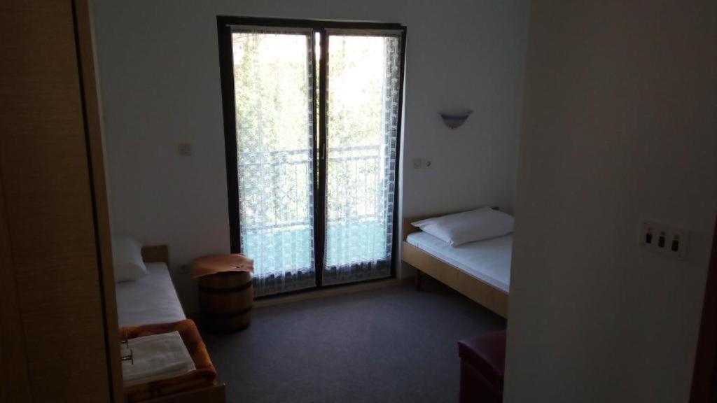 Rooms Rafomarija Međugorje Εξωτερικό φωτογραφία